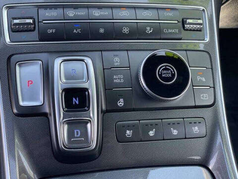 2022 Hyundai Santa Fe Calligraphy