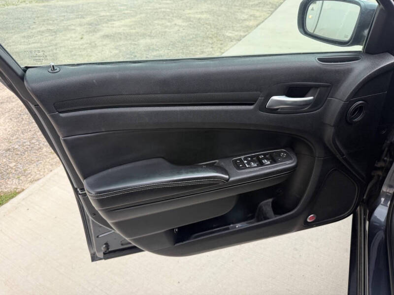 2016 Chrysler 300 S