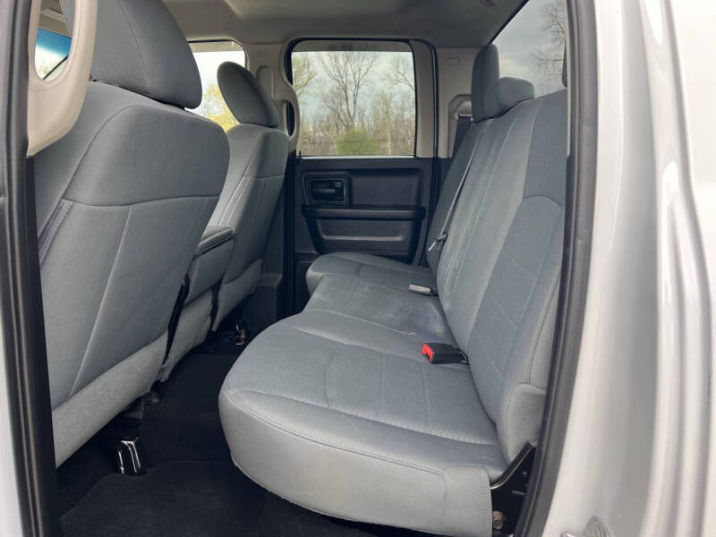 2017 RAM 1500 Express