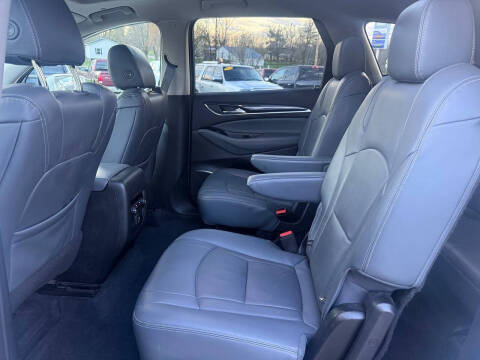 2020 Buick Enclave Essence