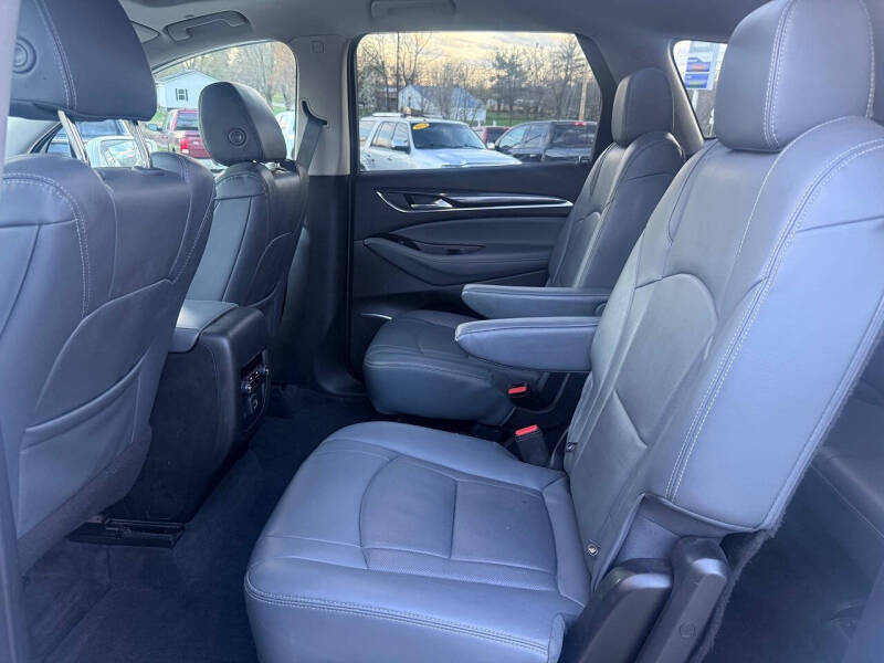 2020 Buick Enclave Essence