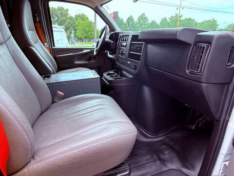 2013 Chevrolet Express 2500