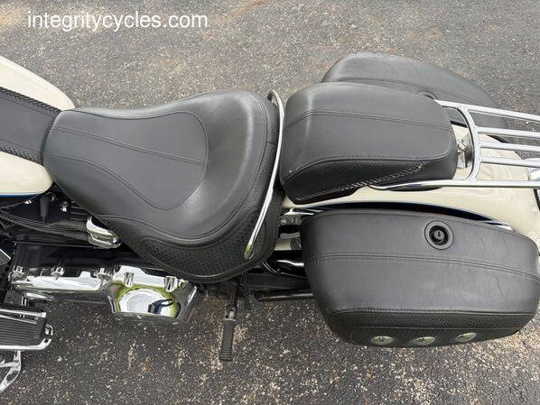 2012 Harley-Davidson Softail Deluxe