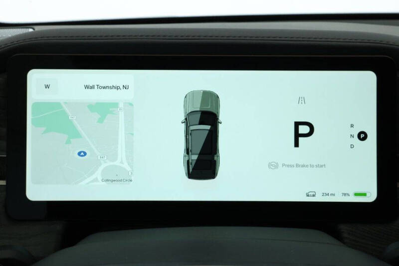 2022 Rivian R1S Launch Edition