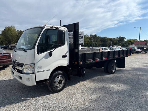 2016 Hino 155