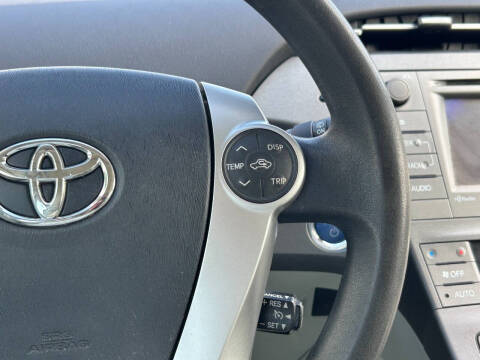 2015 Toyota Prius Three