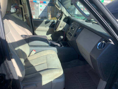 2012 Ford Expedition XLT