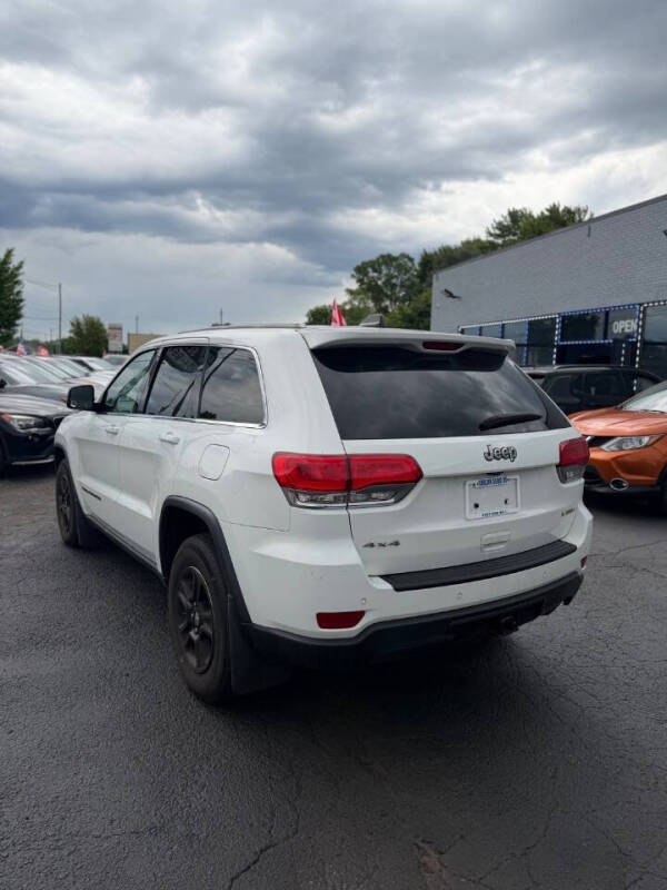 2017 Jeep Grand Cherokee Laredo