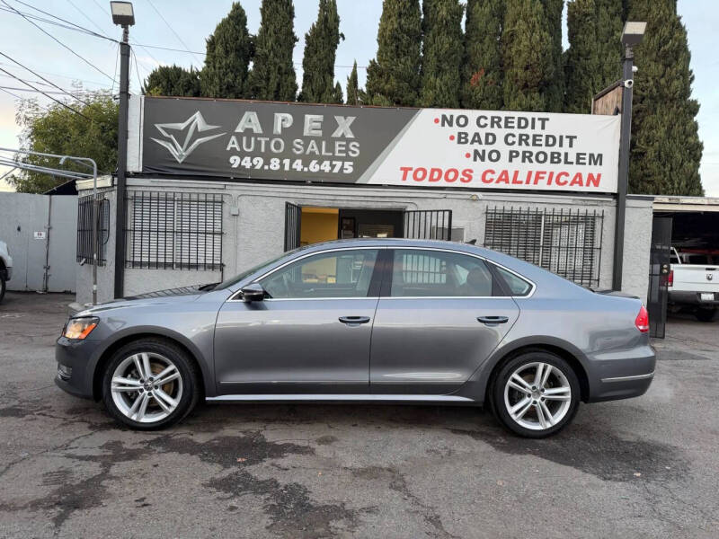 2012 Volkswagen Passat V6 SEL Premium