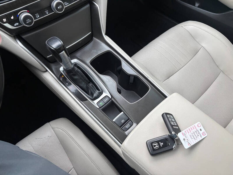 2018 Honda Accord Touring