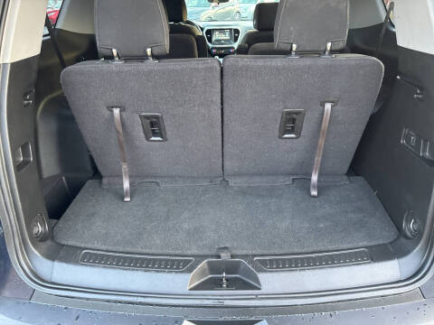 2017 GMC Acadia SLE-2