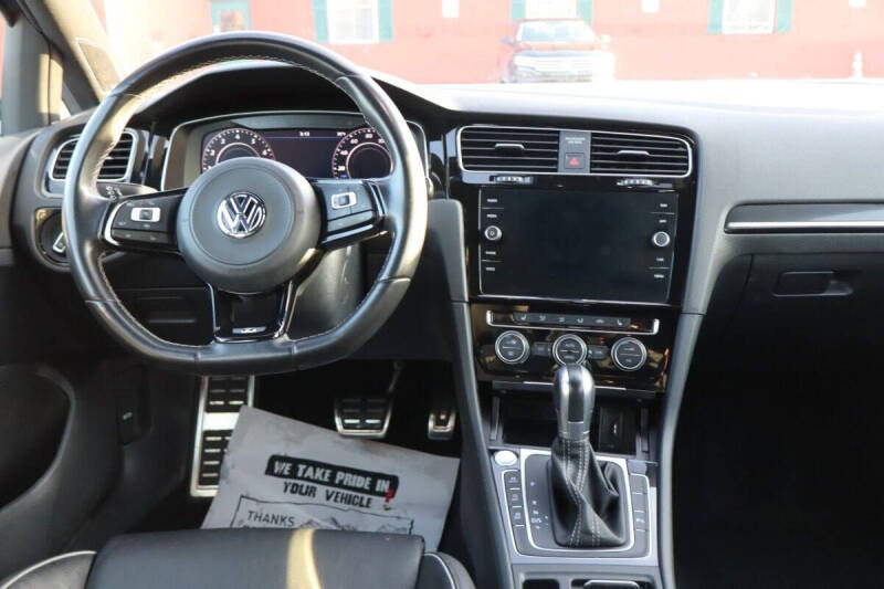 2019 Volkswagen Golf R 4Motion