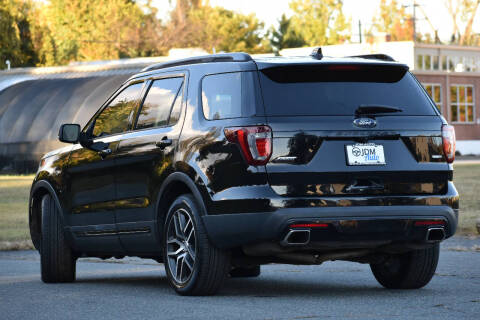 2016 Ford Explorer Sport