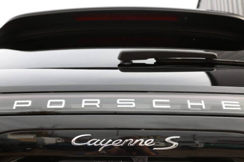 2022 Porsche Cayenne S