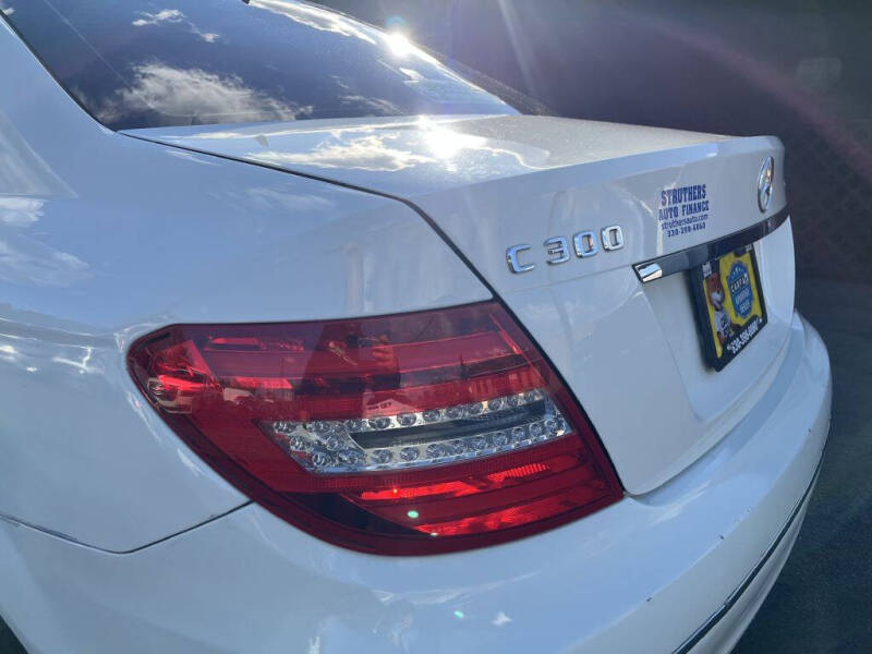 2012 Mercedes-Benz C-Class C 300 Luxury 4MATIC