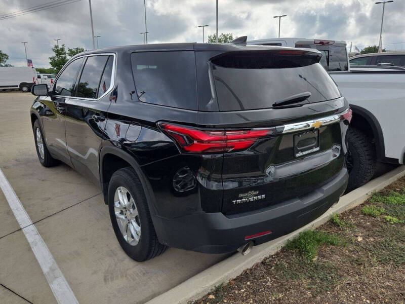 2023 Chevrolet Traverse LS