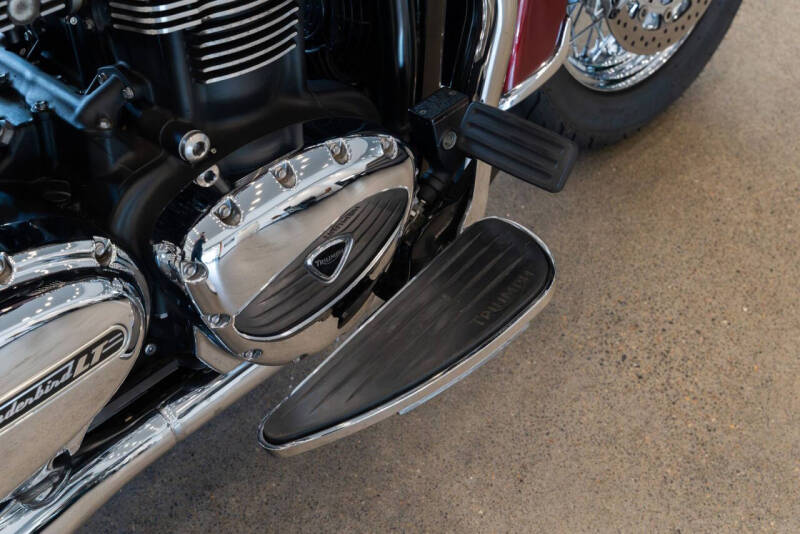 2015 Triumph Thunderbird