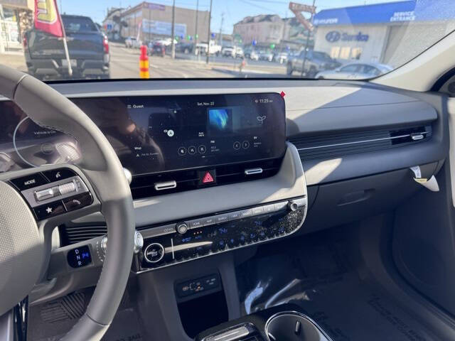 2025 Hyundai Ioniq 5 SEL