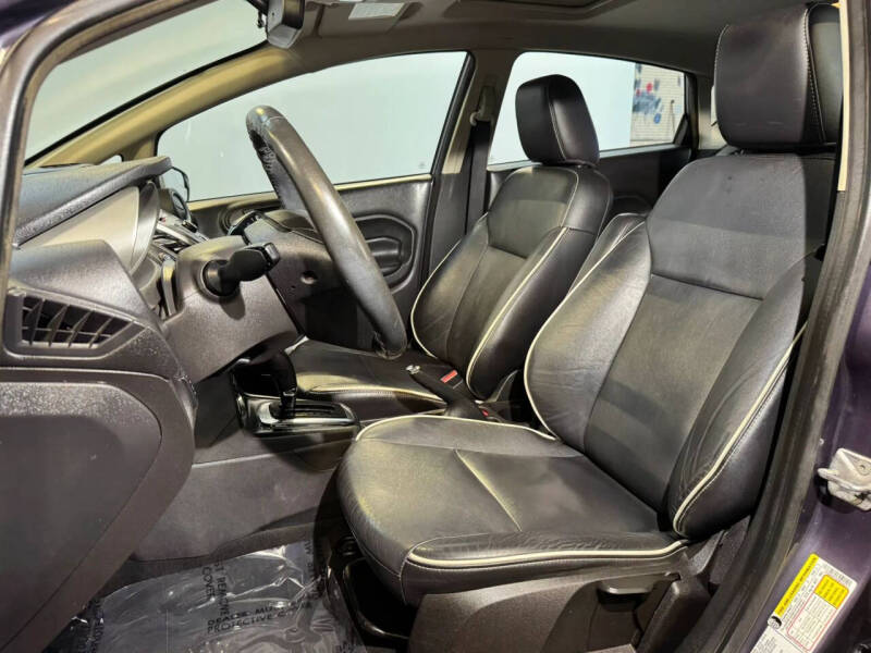 2012 Ford Fiesta SES