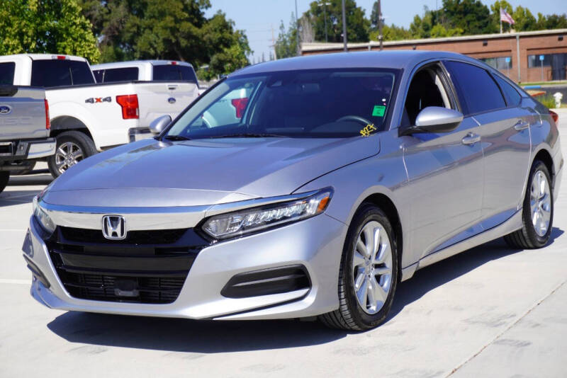 2020 Honda Accord LX's photo