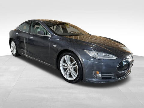 2015 Tesla Model S