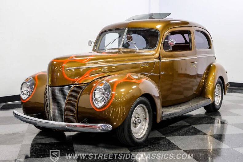1940 Ford Deluxe