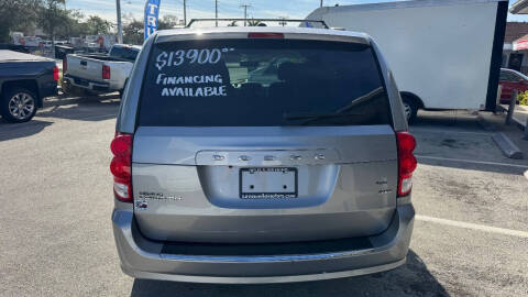 2016 Dodge Grand Caravan SXT