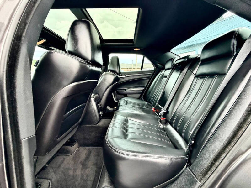 2014 Chrysler 300 S