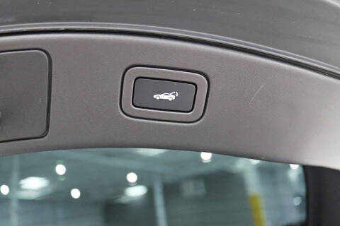 2023 Jaguar F-TYPE R