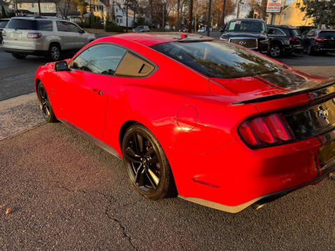 2015 Ford Mustang