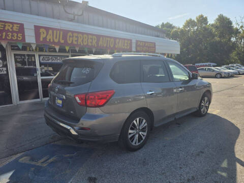 2018 Nissan Pathfinder SL
