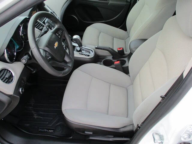 2016 Chevrolet Cruze Limited 1LT Auto