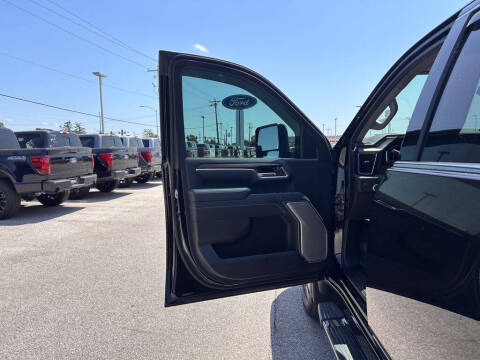 2025 GMC Sierra 2500HD