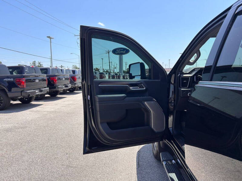 2025 GMC Sierra 2500HD