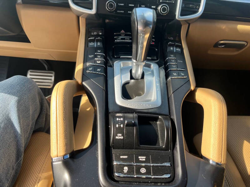 2017 Porsche Cayenne S