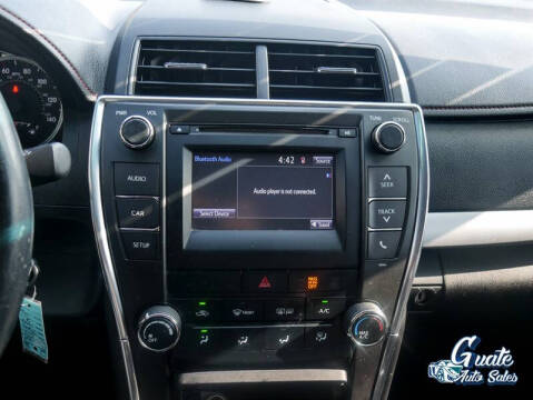 2017 Toyota Camry SE