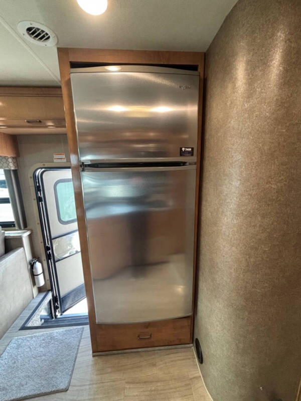 2019 Ford E-Series E-450 SD