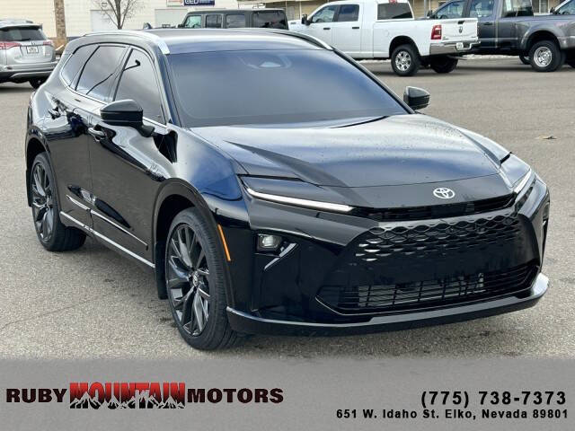 2025 Toyota Crown Signia Limited