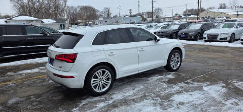 2018 Audi Q5 2.0T quattro Premium Plus