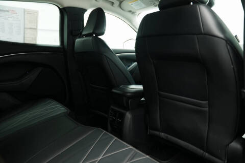 2021 Ford Mustang Mach-E Select