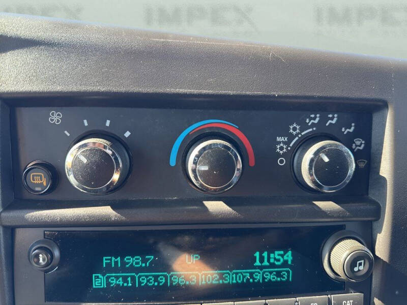 2023 Chevrolet Express 2500