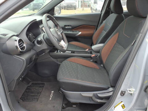 2024 Nissan Kicks SR