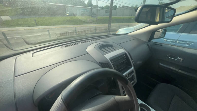 2010 Ford Edge SE