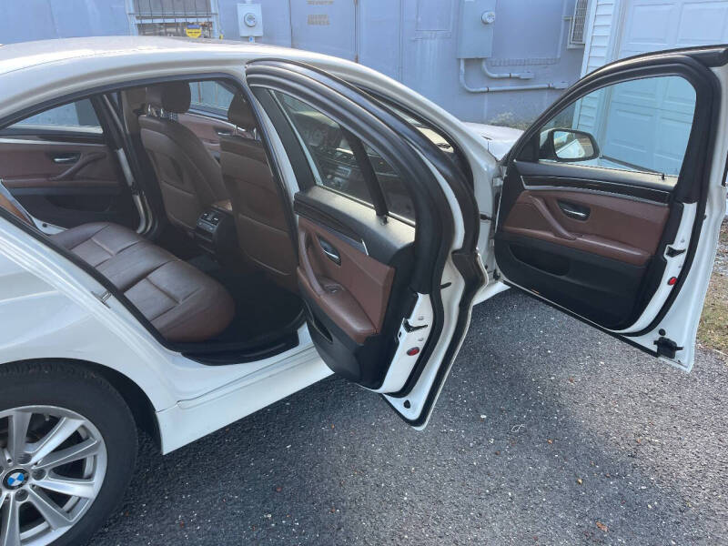 2016 BMW 5 Series 528i xDrive