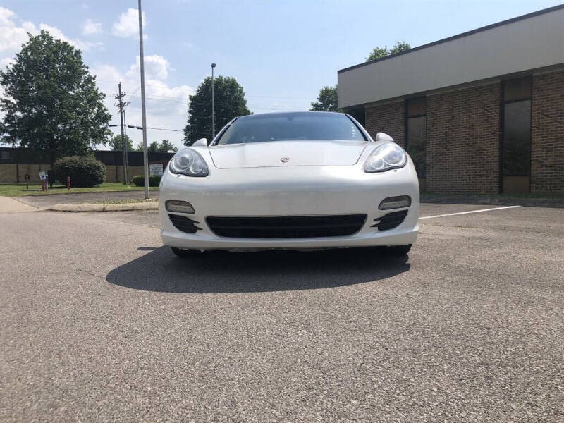 2012 Porsche Panamera