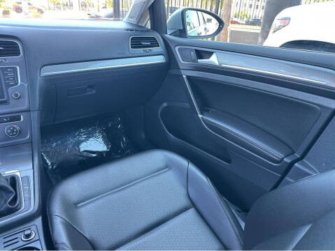 2017 Volkswagen Golf Alltrack TSI SEL 4Motion