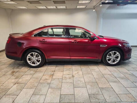 2014 Ford Taurus SEL