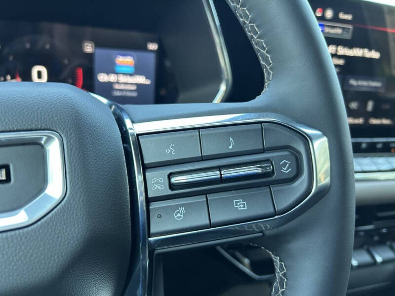 2025 GMC Canyon Denali