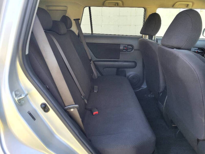 2009 Scion xB