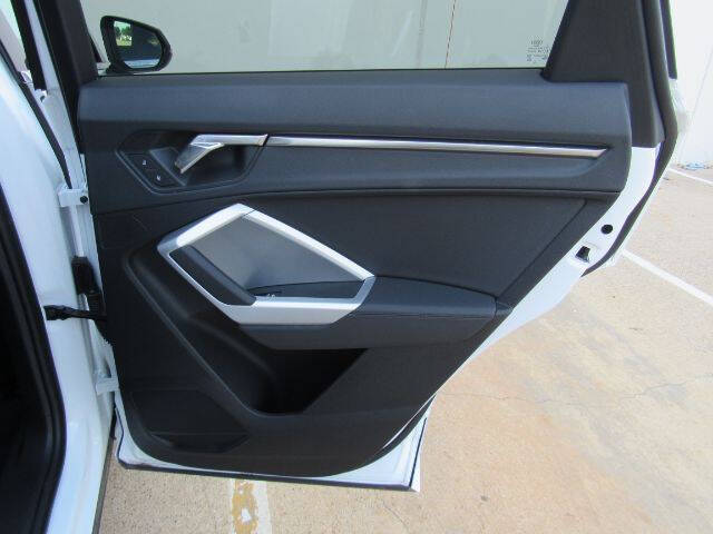 2025 Audi Q3 quattro S line Premium 45 TFSI